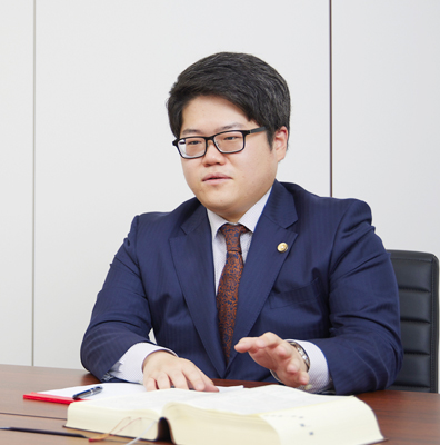 軟な提案力と巧みな交渉力