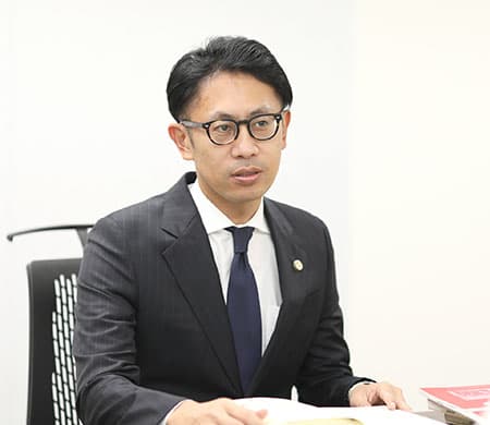 柔軟な提案力と巧みな交渉力 弁護士 長田 弘樹