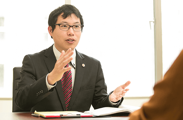 弁護士 谷川聖治