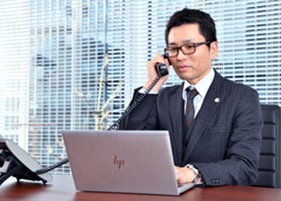 弁護士が相手と交渉 弁護士 井本敬善