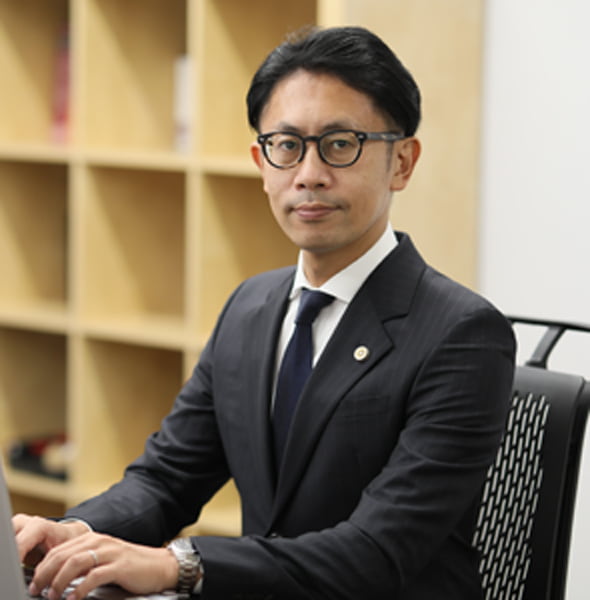 選ばれる理由02 弁護士 長田弘樹