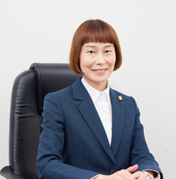 選ばれる理由03 弁護士 岡本珠亀子
