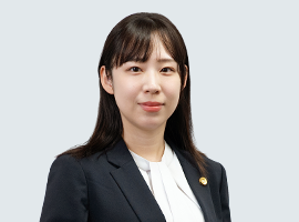 弁護士 久富木志帆